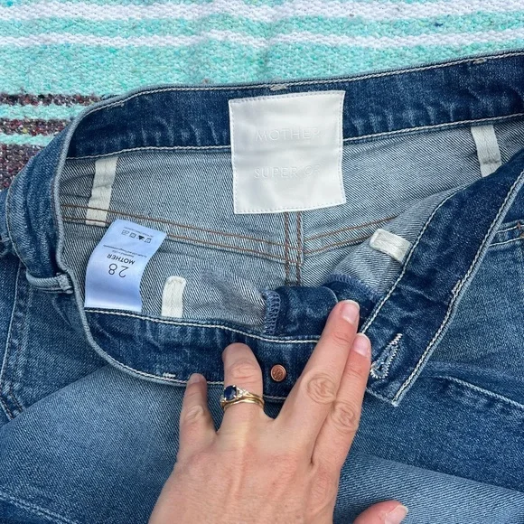 MOTHER denim - Hustler Patch Pocket flood jeans, size 28 - Picture 7 of 9